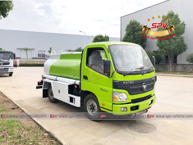 2,000 Litres Fuel Truck FOTON - RF